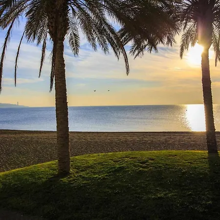 Lägenhet Seaview & 1 Linea Vistas Al Mar Renovado Fuengirola